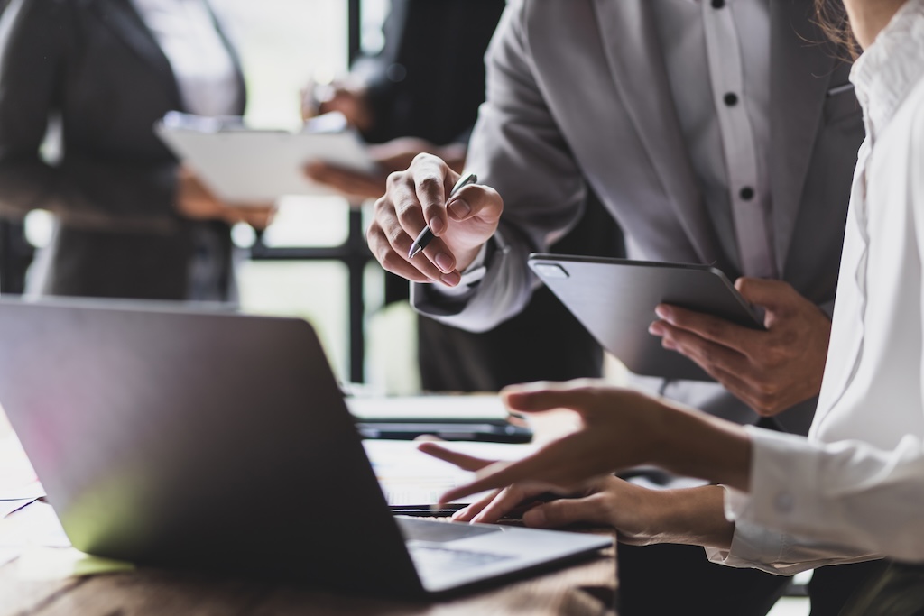 Roczne podsumowanie projektów jako element budowania przewagi konkurencyjnej